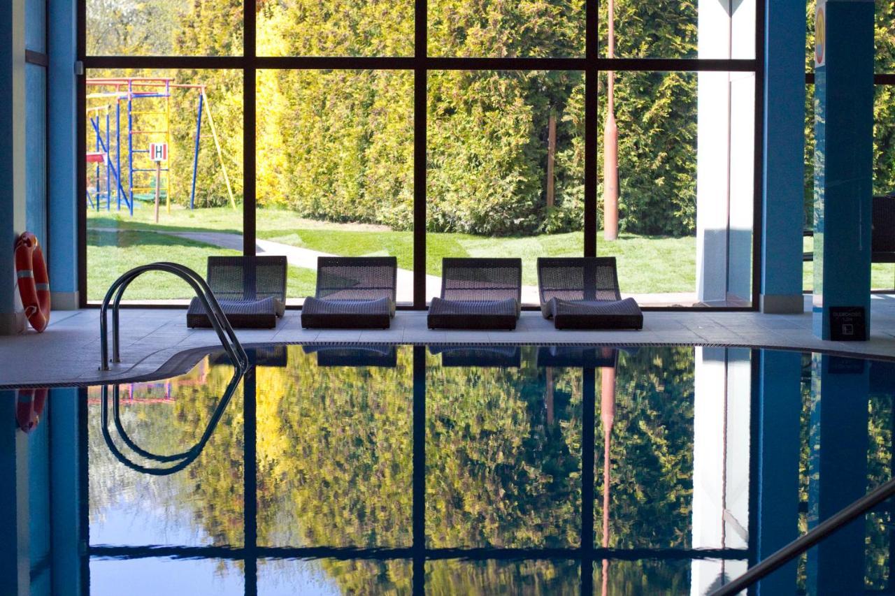 Imperiall Resort & Medispa Ustronie Morskie Exteriör bild